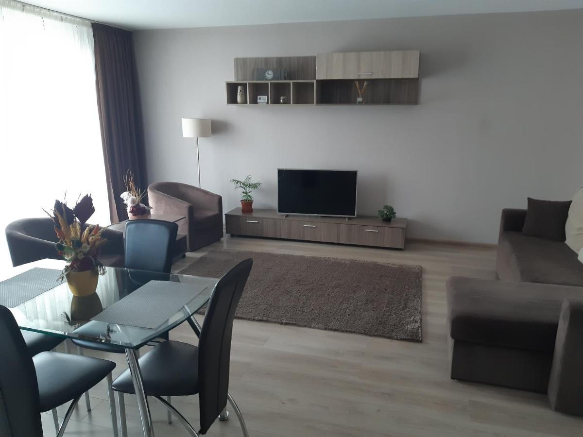 Apartament Marcel - Coresi Mall Brasov Exterior photo